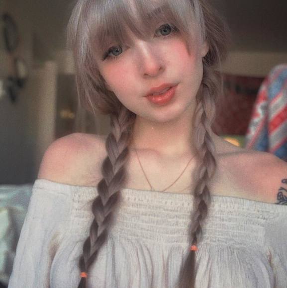 Meet your Posher, Arika - Picture 1 of 1